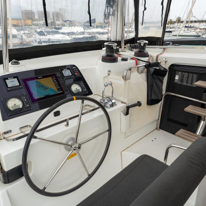 Cappero - Standard line | Lagoon 42 photo 5