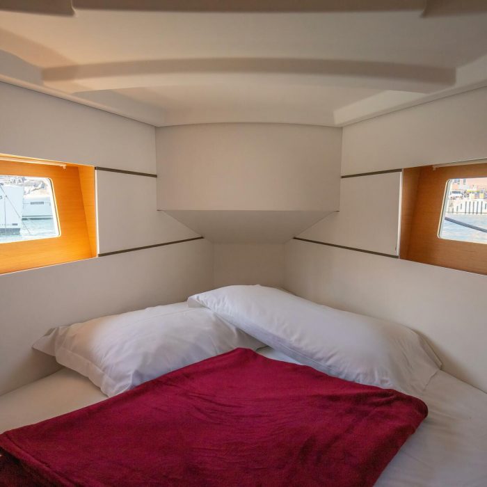 Levante - Standard line | Oceanis 35.1 photo 15