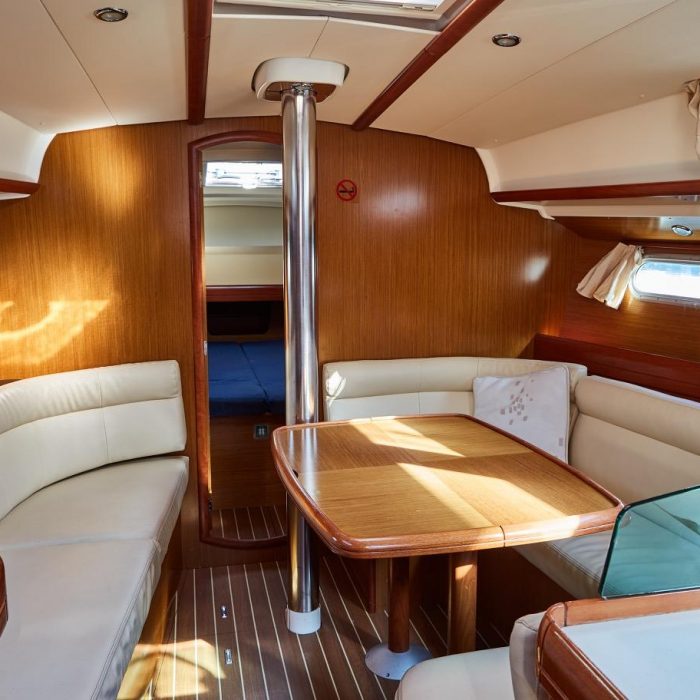 Bbcap | Sun Odyssey 39i photo 15