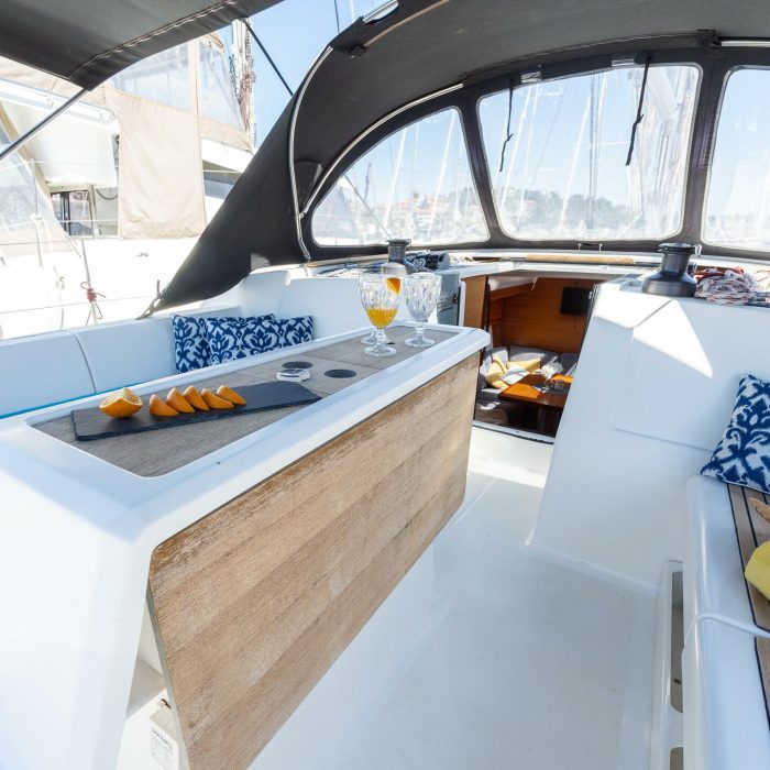 Apus | Dufour 412 Grand Large photo 5
