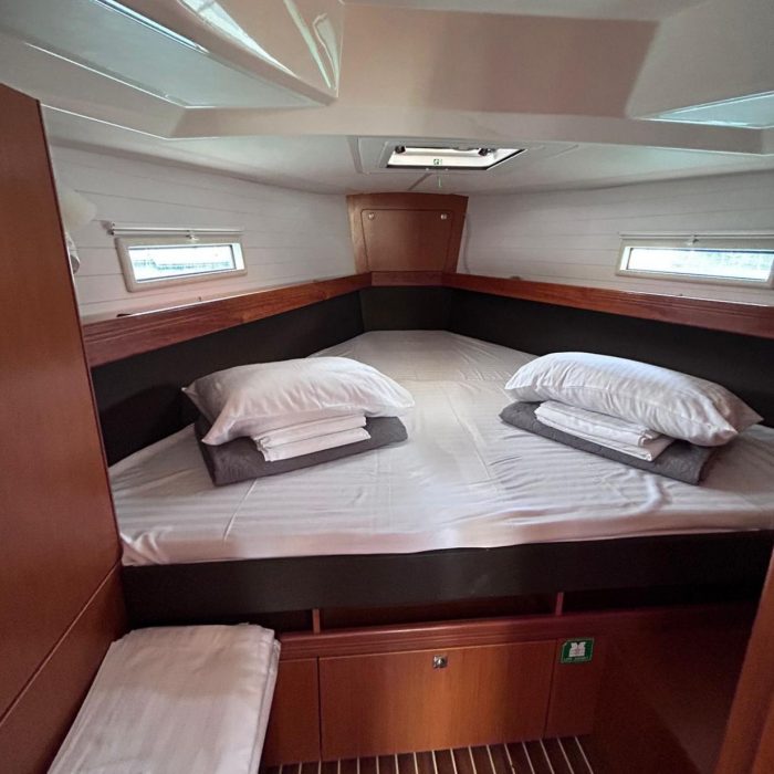 Sake | Bavaria 41 Cruiser photo 8