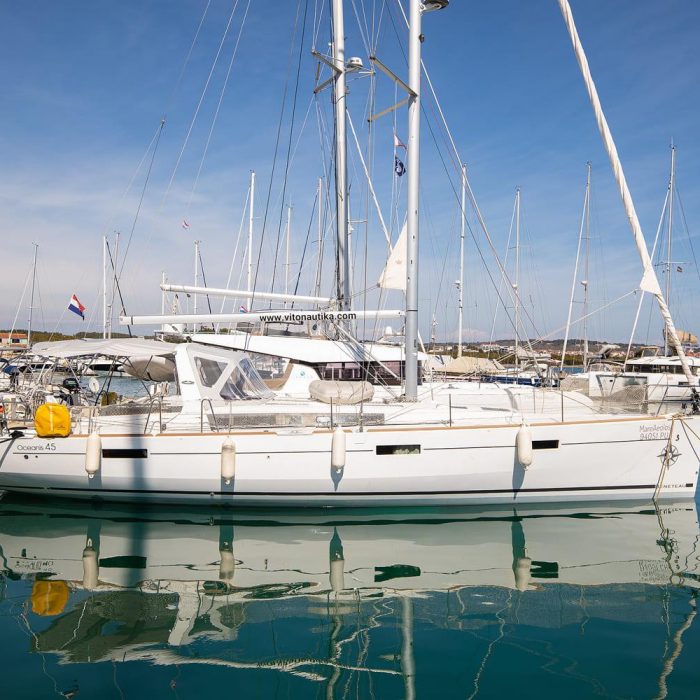 Mare Aeolos | Oceanis 45 photo 6