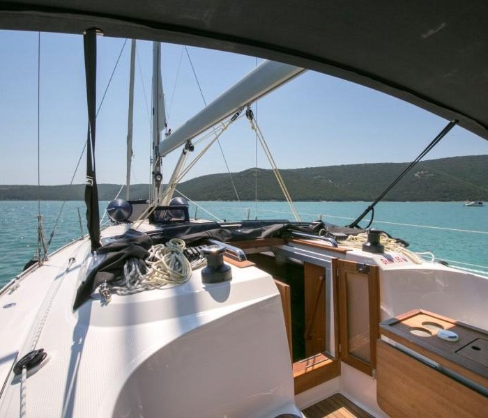 Alani | Bavaria Cruiser 37 photo 3