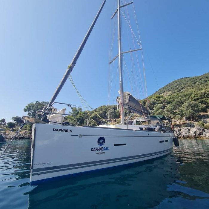 Daphne-S | Dufour 405 GL photo 9
