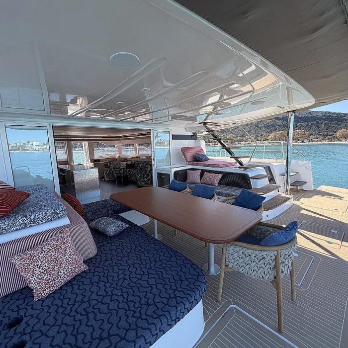 Nama | Lagoon 60 photo 38
