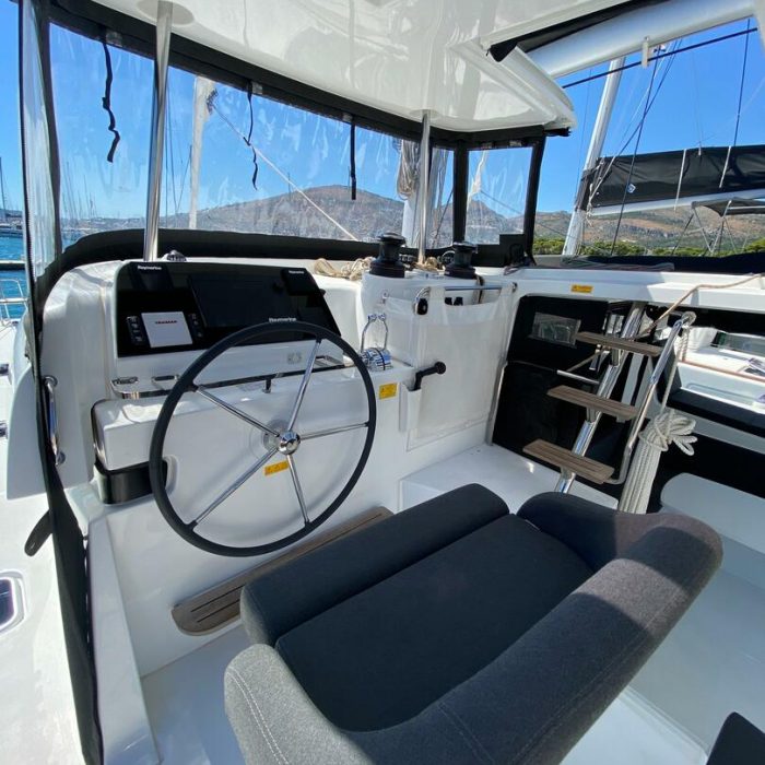 Hanselli | Lagoon 42 photo 8
