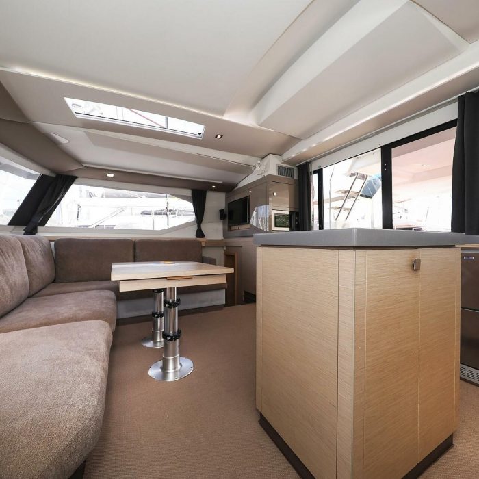 Nina V | Fountaine Pajot Saona 47 Quintet photo 18