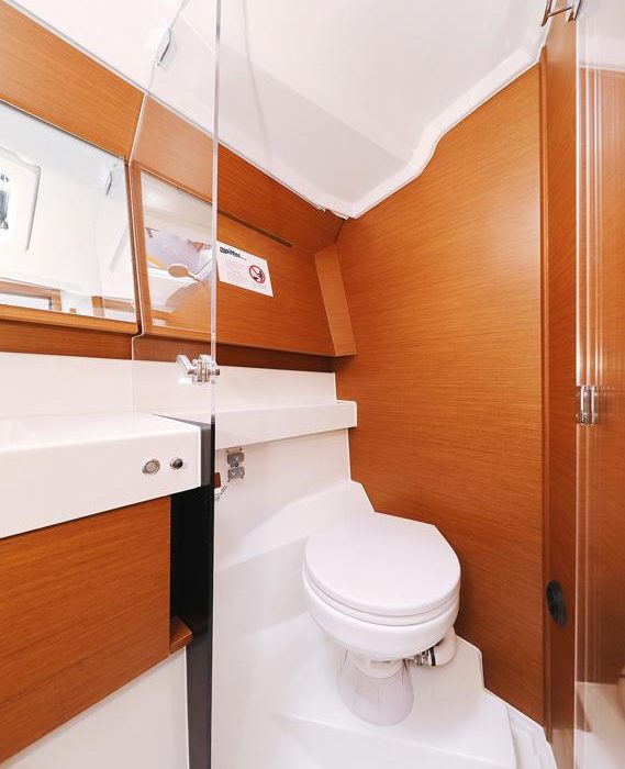 Beauty | Sun Odyssey 410 photo 21