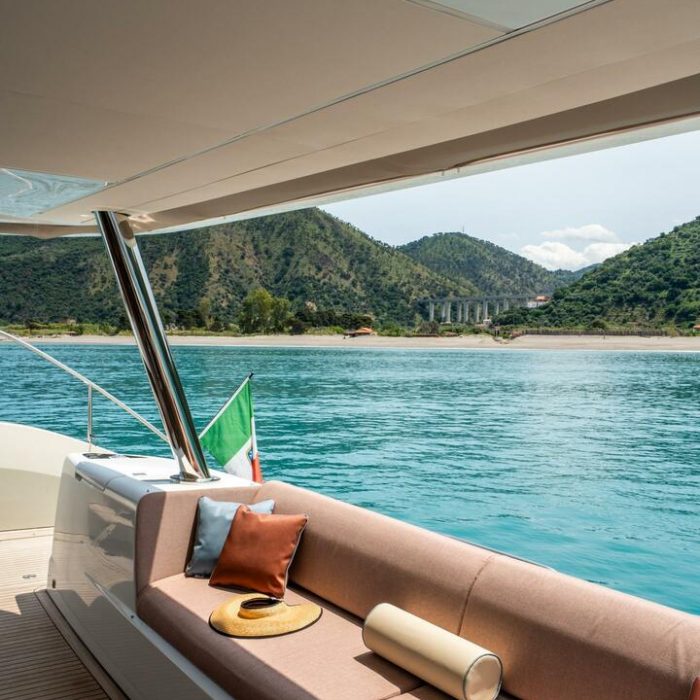 SAILUXE - Gloria | Lagoon Sixty 5 photo 7