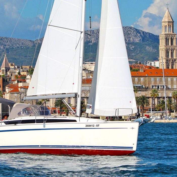 Artina | Bavaria Cruiser 34 photo 5