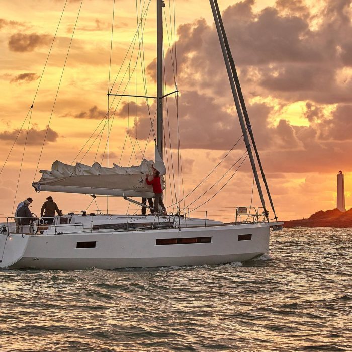 Alboran Vino Blanco | Sun Odyssey 490 photo 3 Alboran Vino Blanco | Sun Odyssey 490 photo 3