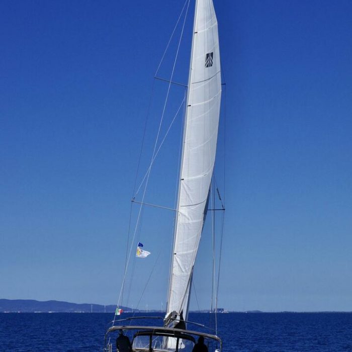 Lucia - Water maker, Solar Panel | Dufour 470 photo 3