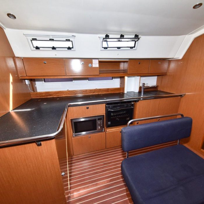 Controvento | Bavaria Cruiser 45 photo 21