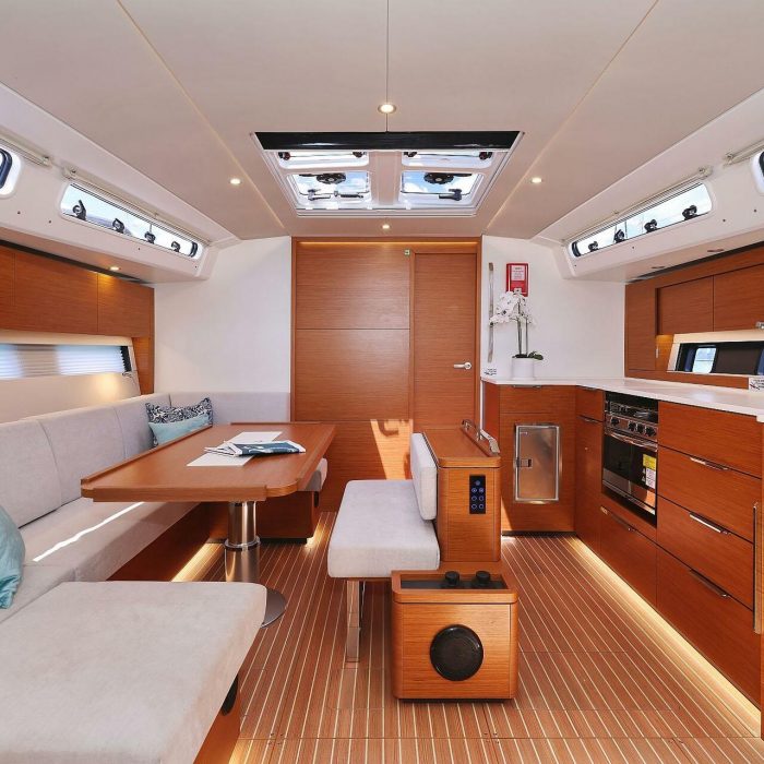 Balena - OW | Hanse 460 photo 11