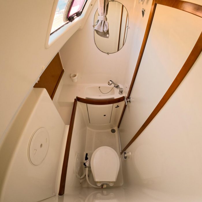 Classic | Oceanis 43 photo 22