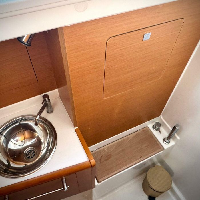 Foxy | Sun Odyssey 419 photo 24