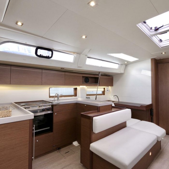 Jack - Water maker, Solar Panel | Oceanis 51.1 photo 13