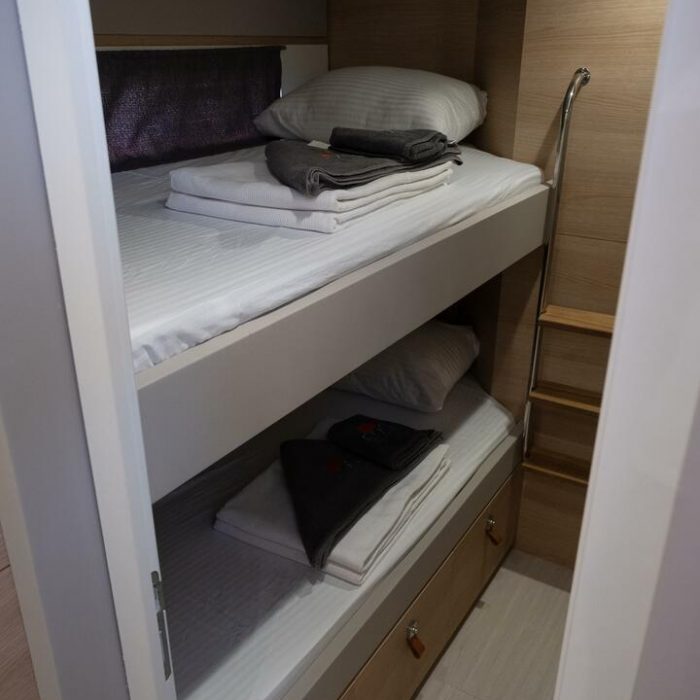 Aura | Aventura 45 photo 30