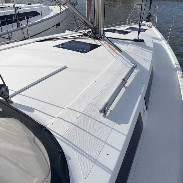 Kon-Tiki | Hanse 385 photo 2