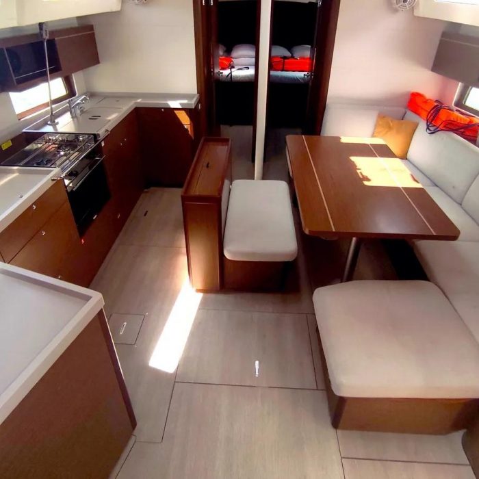 Ariel | Oceanis 46.1 photo 7
