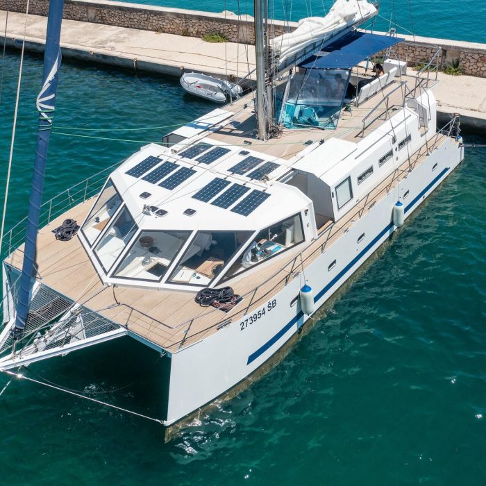 UPWIND 50 | Catamaran photo 7