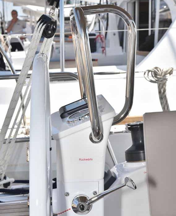 White Pearl | Bavaria Cruiser 37 photo 11