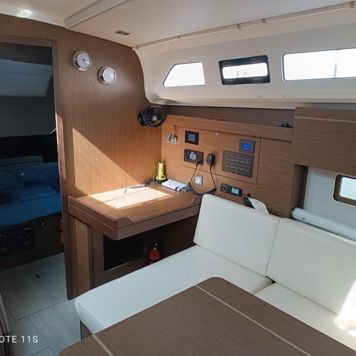 Lilibet | Oceanis 40.1 photo 4
