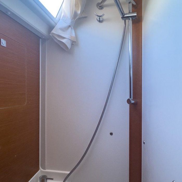 Anerada | Sun Odyssey 419 - 3 cab. photo 24