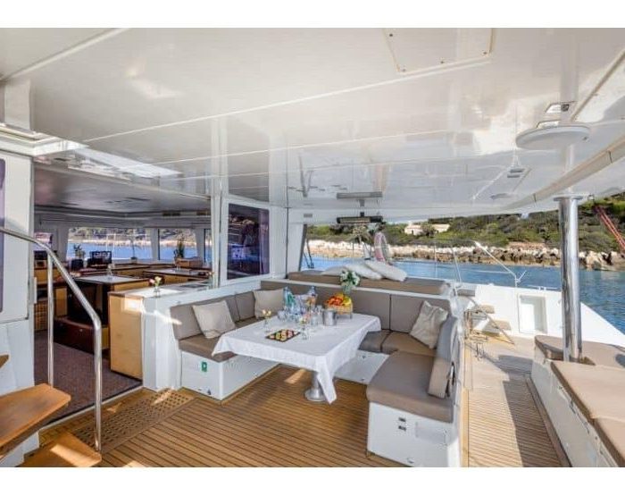 Lagoon 560 2011 | Lagoon 560 photo 2