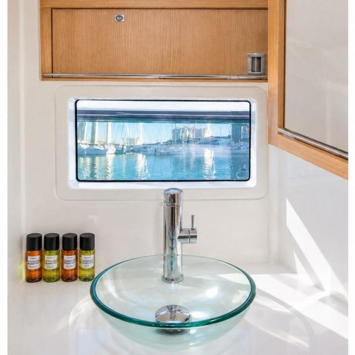 Amelie | Dufour Catamaran 48 photo 44