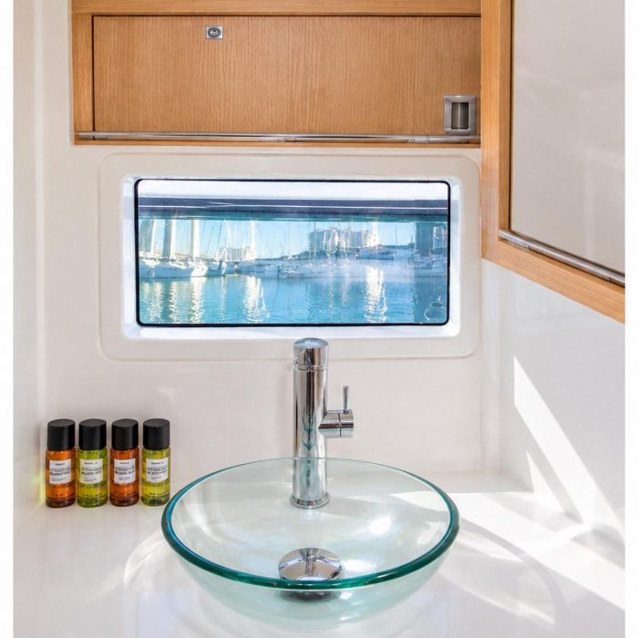 Amelie | Dufour Catamaran 48 photo 44
