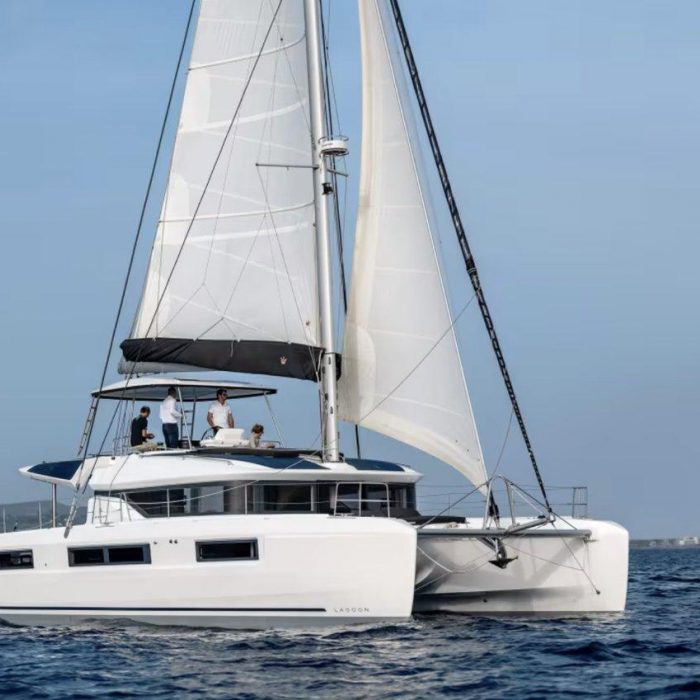 Arctic Dream | Lagoon 51 - 6 cab. photo 1