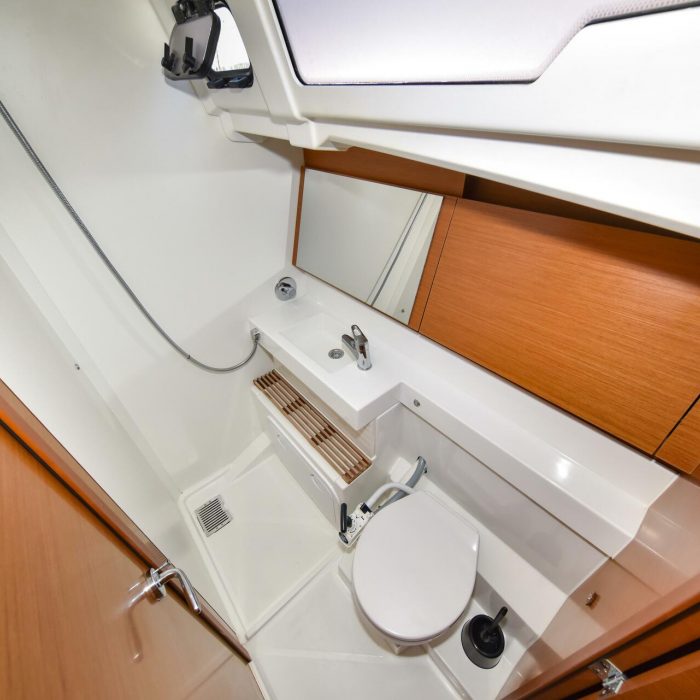 Swannabe | Sun Odyssey 490 photo 44