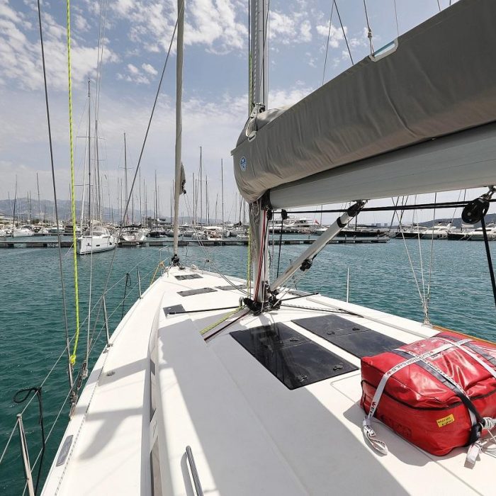 Purple Rain | Hanse 455 photo 1