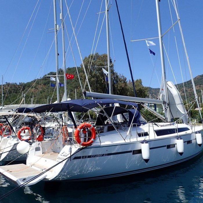 Lal | Bavaria Cruiser 41 photo 2
