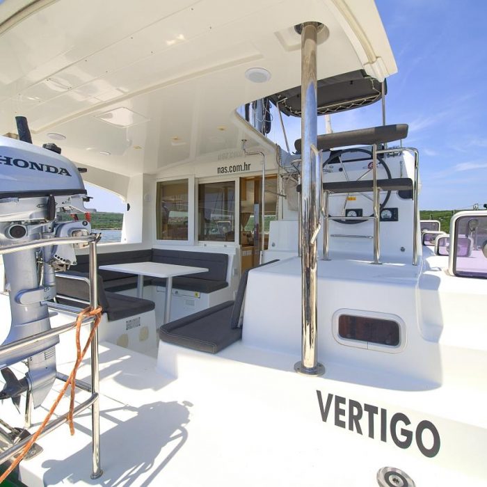 Vertigo | Lagoon 39 photo 9