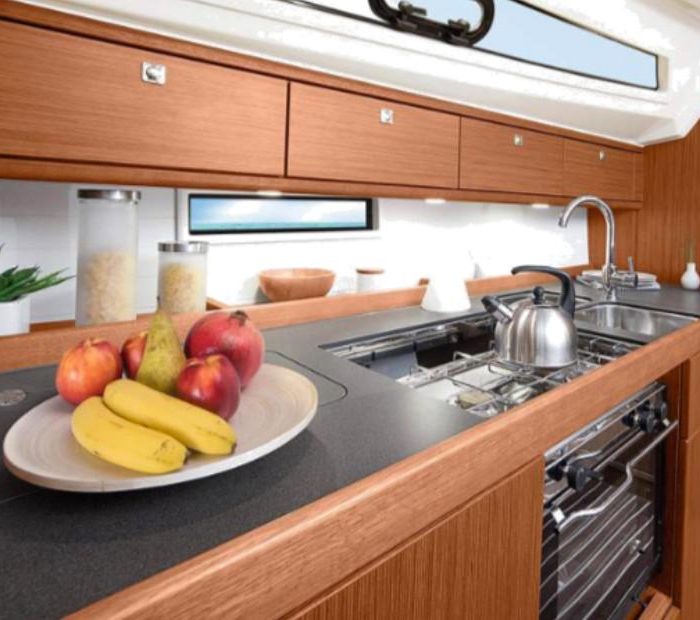 Sake | Bavaria 41 Cruiser photo 10