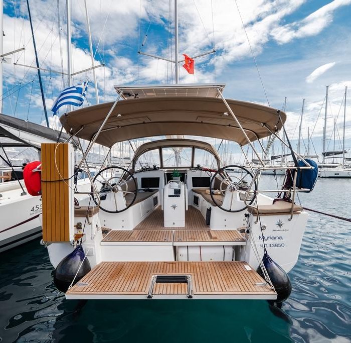 Myriana | Sun Odyssey 415 photo 3