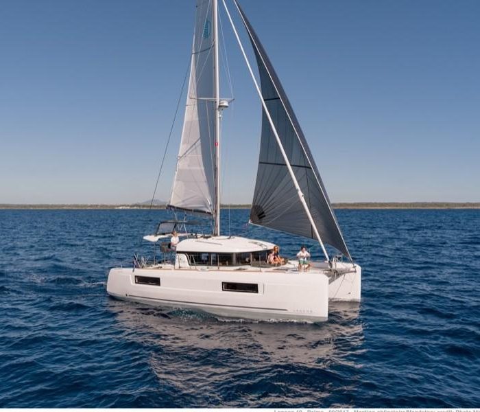 Gelso - Standard line | Lagoon 40 photo 1