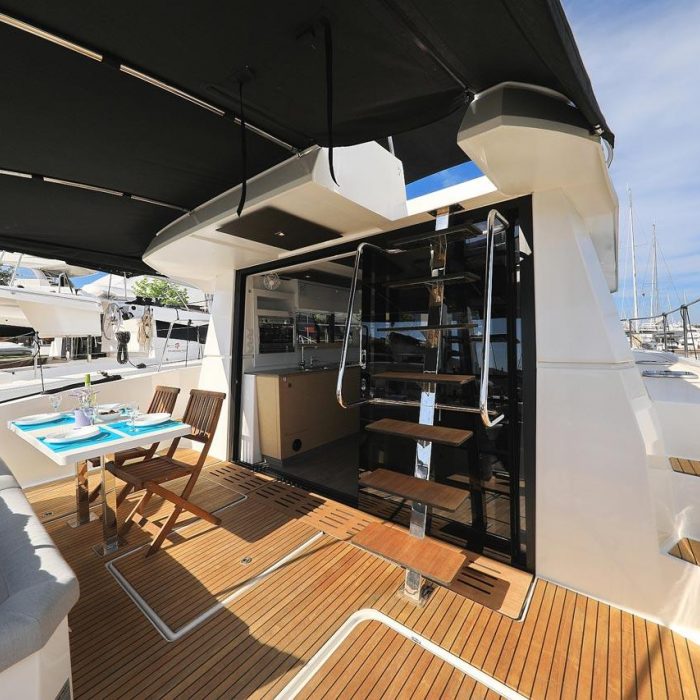 Marlie | Fountaine Pajot MY 37 photo 3