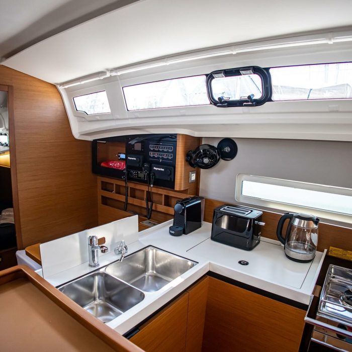 Psi Octantis | Sun Odyssey 410 - 3 cab. photo 14
