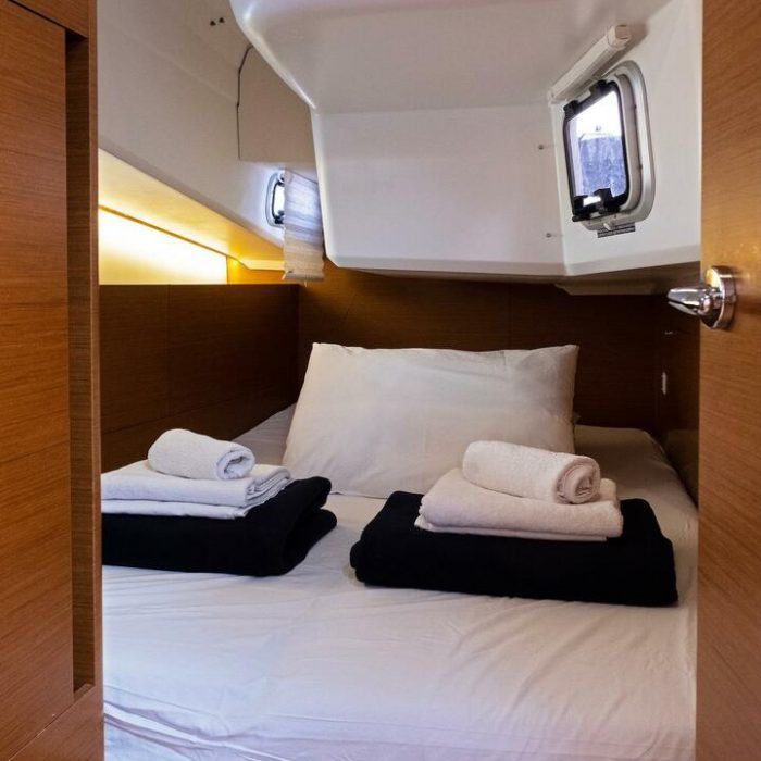 Sky Kiss | Sun Odyssey 410 photo 11