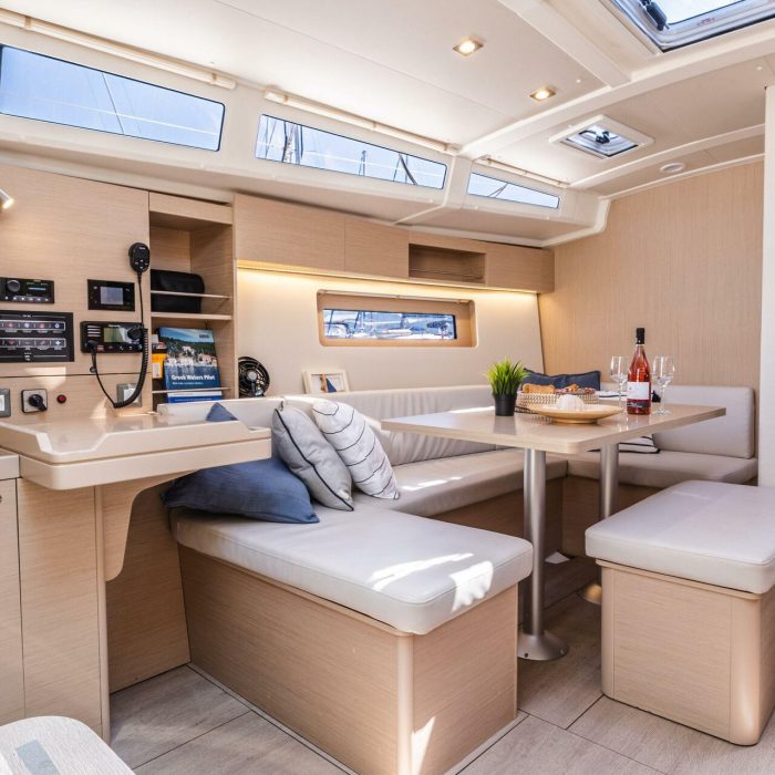 Mercator | Oceanis 37.1 photo 44