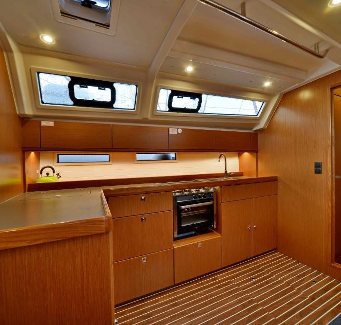 abb4-19 | Bavaria Cruiser 46 photo 7