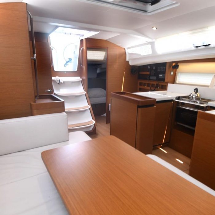 Signum Alfa | Sun Odyssey 440 photo 6
