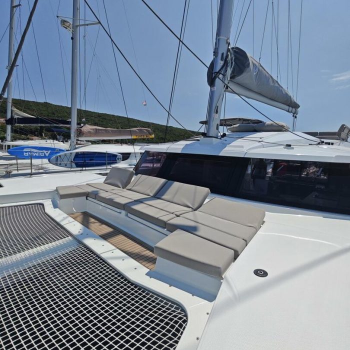 Caramita | Fountaine Pajot Elba 45 photo 4