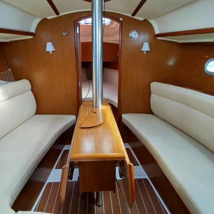 Jami 3 | Sun Odyssey 32i photo 11