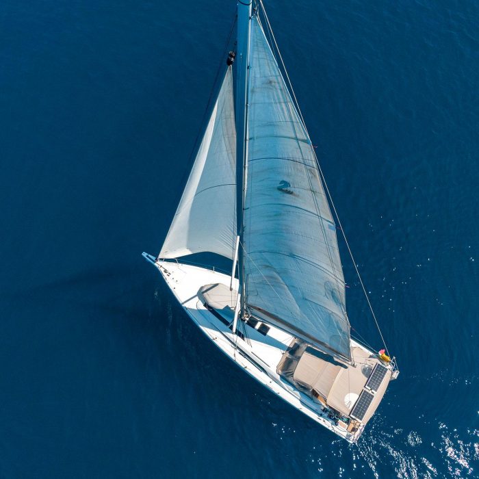 Ludi - Water maker, Solar Panel | Oceanis 46.1 photo 2