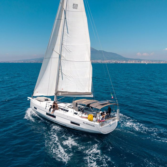 Fortuna - Water maker, Solar Panel | Dufour 470 photo 8