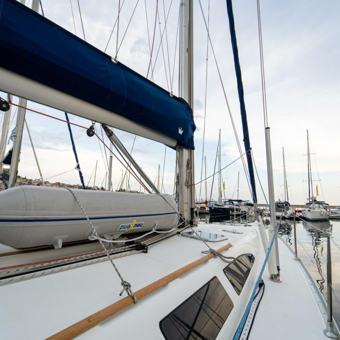 Tatanos | Sun Odyssey 43 photo 7